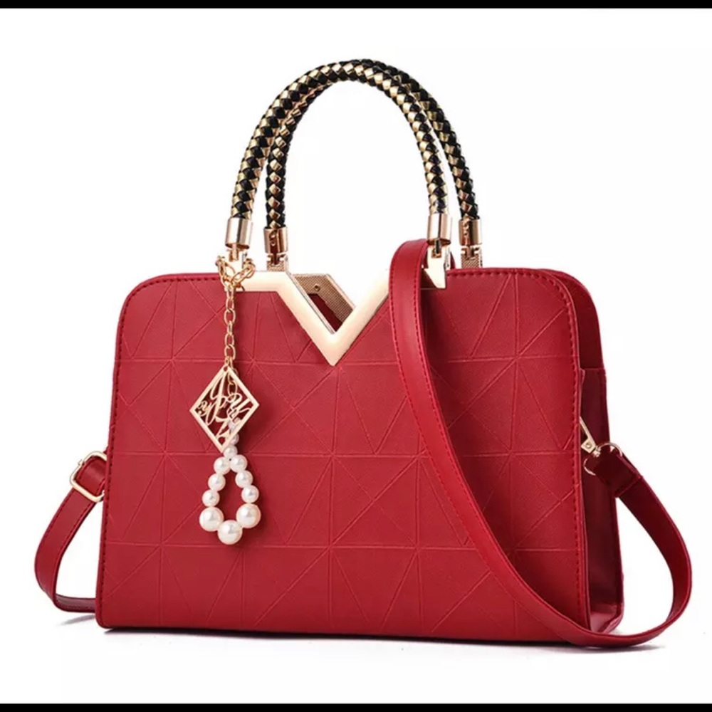 Handbags - Picture 2 of 3